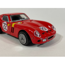 Модель автомобиля Ferrari 250 GTO №2 (1/43)