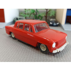 Машинка Skoda100 GDR красная (1/30)