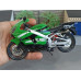 Модель мотоцикла Kawasaki зел. (1/12)