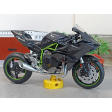 Модель мотоцикла Kawasaki Ninja (1/12)