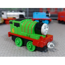 Серия "Томас и друзья" Паровозик Percy (J47A)
