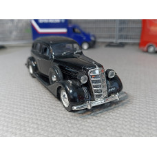 Модель автомобиля ЗИС-101 (1/43)