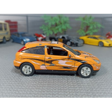 Модель автомобиля Ford Focus №2 (1/43)