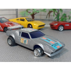 Машинка De Tomaso (1/43)
