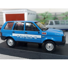 Модель автомобиля RAYTON Fissore Magnum 2,5 TDI №2 (1/43)