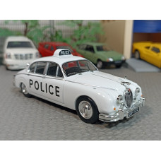 Модель автомобиля Jaguar Mk 2 (1/43)
