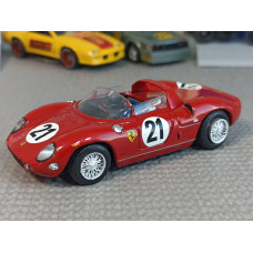 Модель автомобиля Ferrari 250P (1/43)