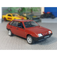 Модель автомобиля ВАЗ-2109 / Лада Спутник (1/43)