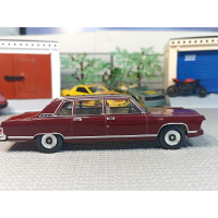 Модель автомобиля ГАЗ-14 (1/43)