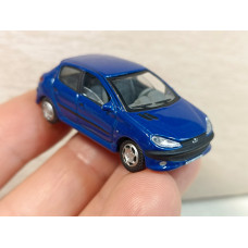 Модель автомобиля Peugeot 206 (1/72)