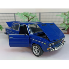 Модель автомобиля ВАЗ-2106 (1/24)