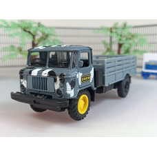 Модель автомобиля ГАЗ-66 (1/43)