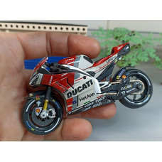 Модель мотоцикла Ducati №2 (1/18)