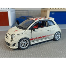 Масштабная модель Fiat 500 Abarth (1/24)
