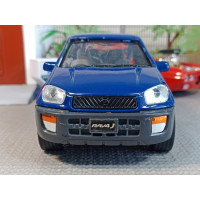 Модель автомобиля Toyota RAV4 2000г. (1/24)