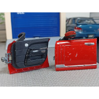 Передние двери от Range Rover (1/24)