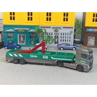 Модель грузовика Mercedes-Benz Actros (1/87)