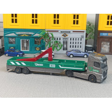 Модель грузовика Mercedes-Benz Actros (1/87)