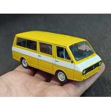 Модель автомобиля РАФ-2203 (1/43)