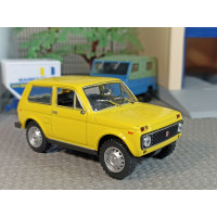 Модель автомобиля ВАЗ-2121 "Нива" (1/43)