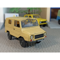 Модель автомобиля ЛуАЗ-969М (1/43)