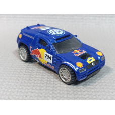 Модель автомобиля Volkswagen Touareg rally (1/64)