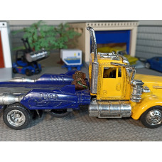 Модель грузовика Kenworth самоделка (1/43)