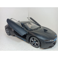 Радиоуправляемая машина BMW i8 (1/14)