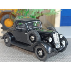 Масштабная модель "Ударник" М1 купе (1/43)