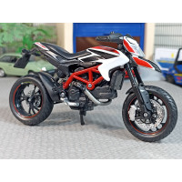 Модель мотоцикла Ducati №2 (1/18)