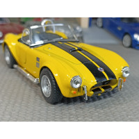 Масштабная модель Shelby Cobra 427 S/C (1/32) Масштабная модель Shelby Cobra 427 S/C (1/32)