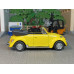 Масштабная модель Volkswagen Beetle (1/43) Масштабная модель Volkswagen Beetle (1/43)